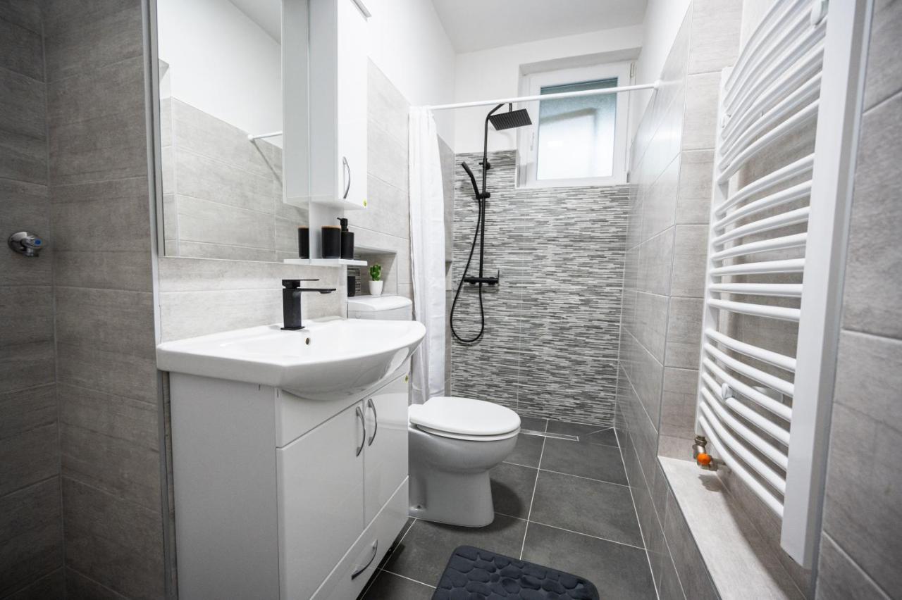 סראייבו Modern Studio Apartment In The Old Town מראה חיצוני תמונה
